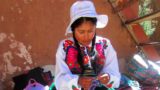 Artesanas textiles bolivianas se forman para liderar el cambio de sus comunidades