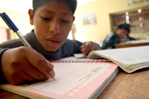 Redyser colabora con nosotros en un proyecto de educación rural en Perú