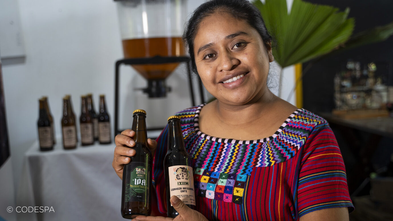 emprendedora de cerveza