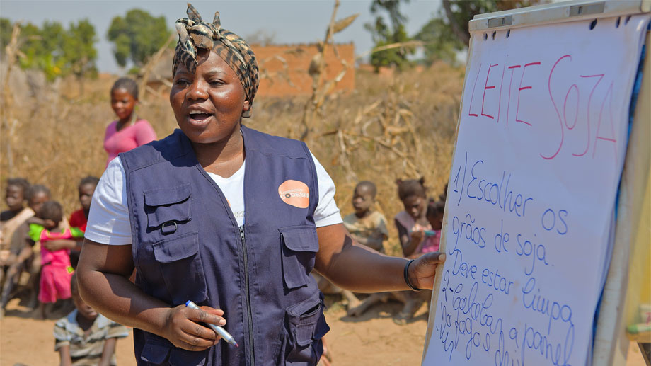 Escuelas de campo: aprendizaje de futuro en la lucha contra el hambre en Angola