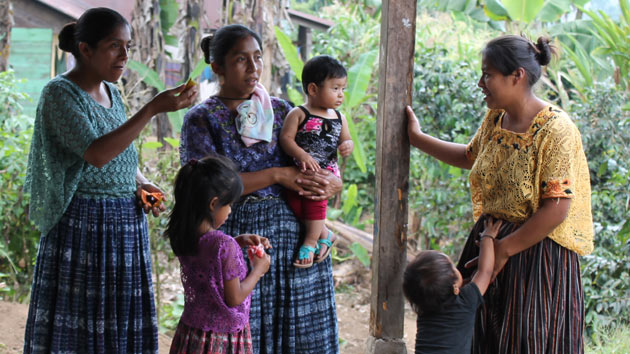 Las mujeres indígenas son el motor de desarrollo económico de Guatemala