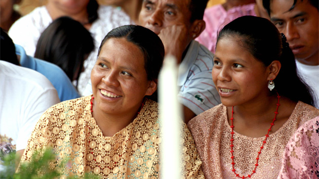 Tres grandes barreras para las mujeres de los países en desarrollo